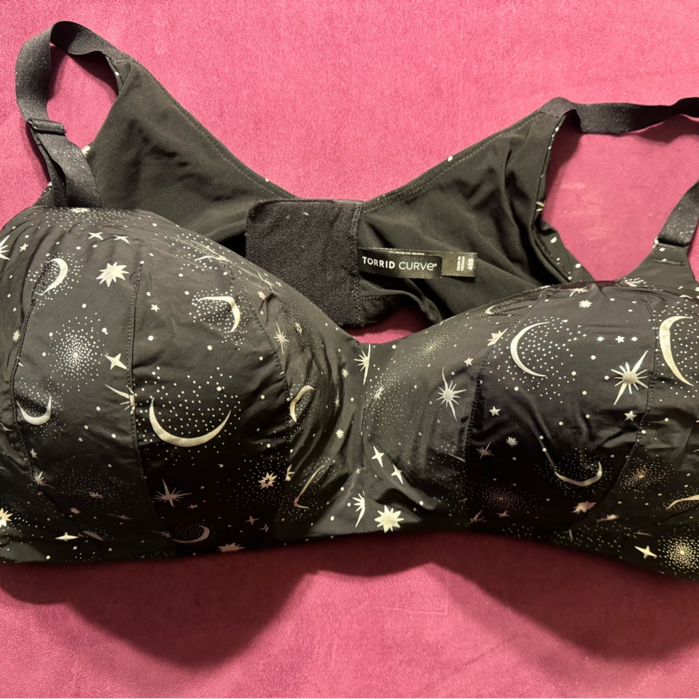 Gently used plus size bra from Torrid